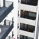 Oliver 2 *
